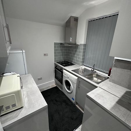 Modern Two-Bedroom Apartment Manchester Eksteriør bilde