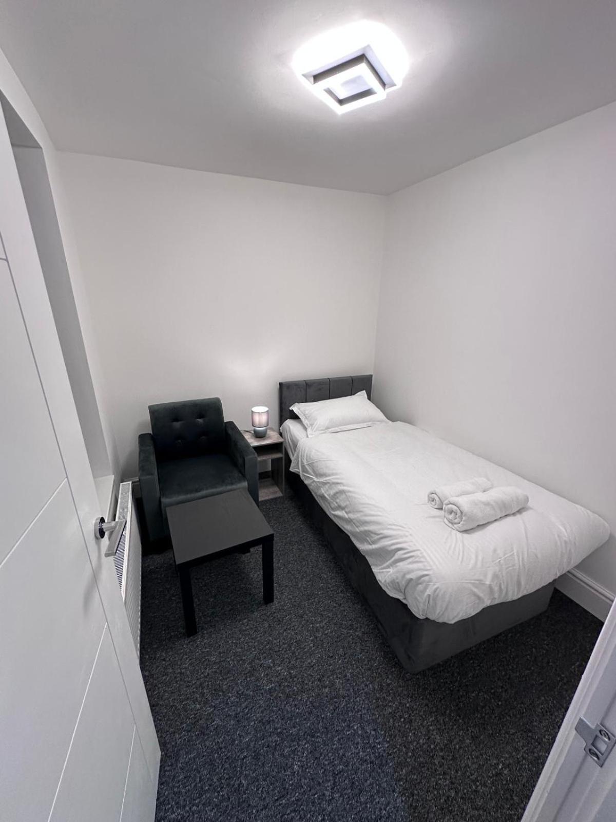 Modern Two-Bedroom Apartment Manchester Eksteriør bilde